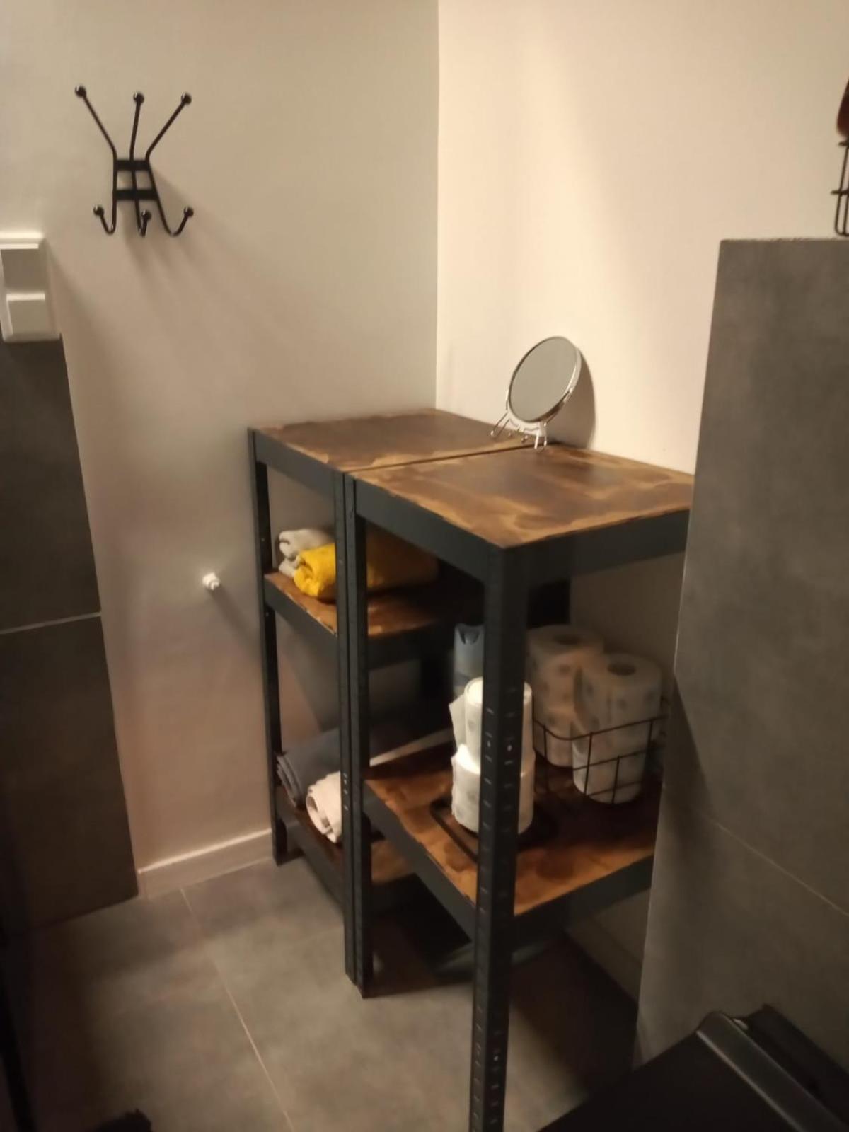 Apartament W Starym Mlynie Loft Rozanka Breslavia Esterno foto